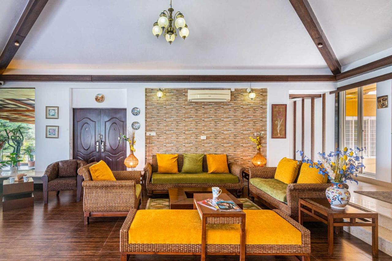Ekam Lake House By Stayvista With Mountain & Lake Views, Outdoor Jacuzzi, Sauna, Modern Amenities & Kitchen Garden Pune Luaran gambar